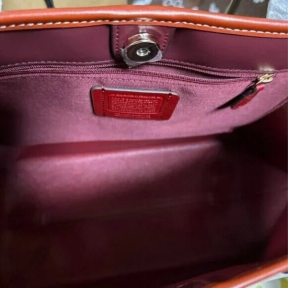 New Coach X Peanuts City Tote In With Snoopy Woodstock - Picture 5 of 6